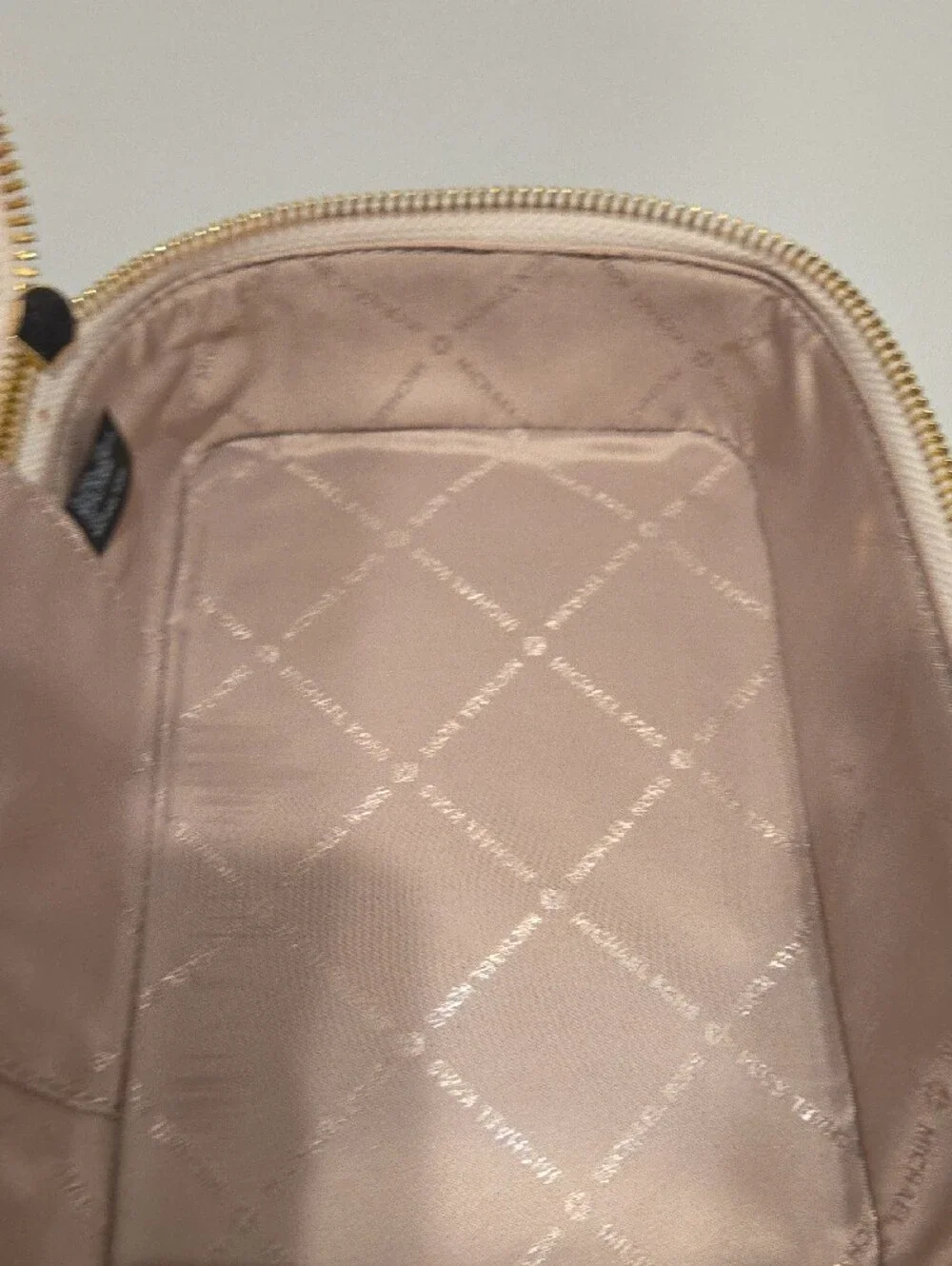 Michael Kors Signature Logo Travel Jewelry Case Set in Vanilla